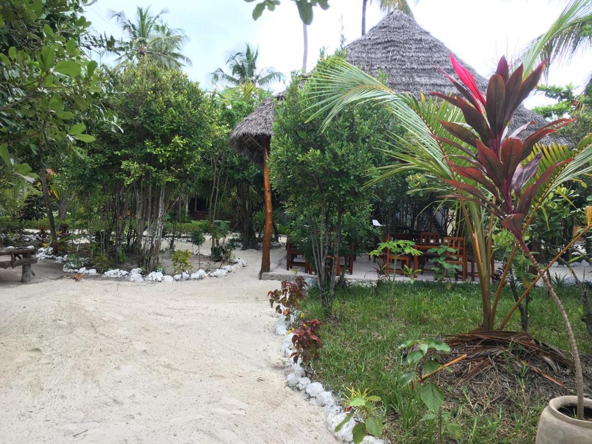 Mount Zion Lodge Michamvi Exterior foto