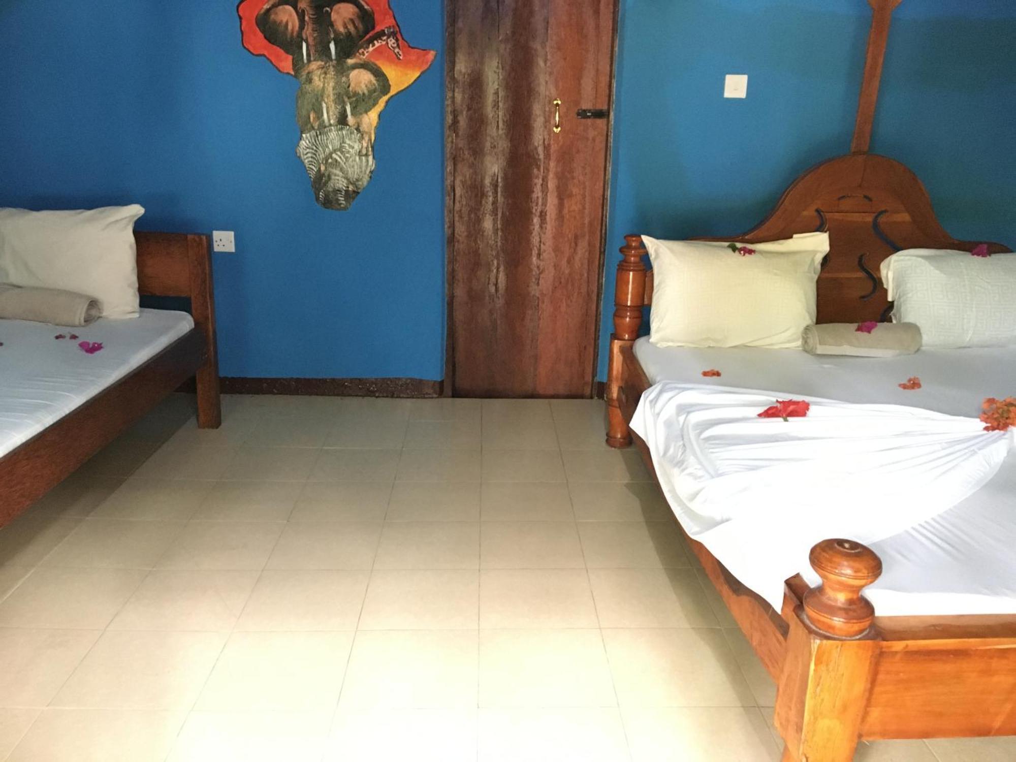 Mount Zion Lodge Michamvi Habitación foto